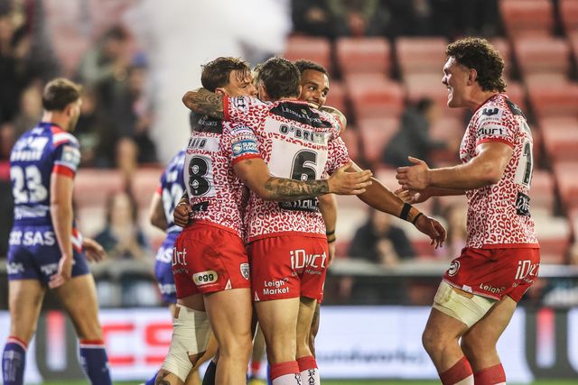 Keanan Brand of Leigh Leopards celebrates his try making it 4-0 during the Betfred Super League play-off Eliminator 1 match Leigh Leopards vs Wakefield Trinity at Progress With Unity Stadium, Leigh, United Kingdom, 26th September 2025

(Photo by Alfie Cosgrove/News Images)