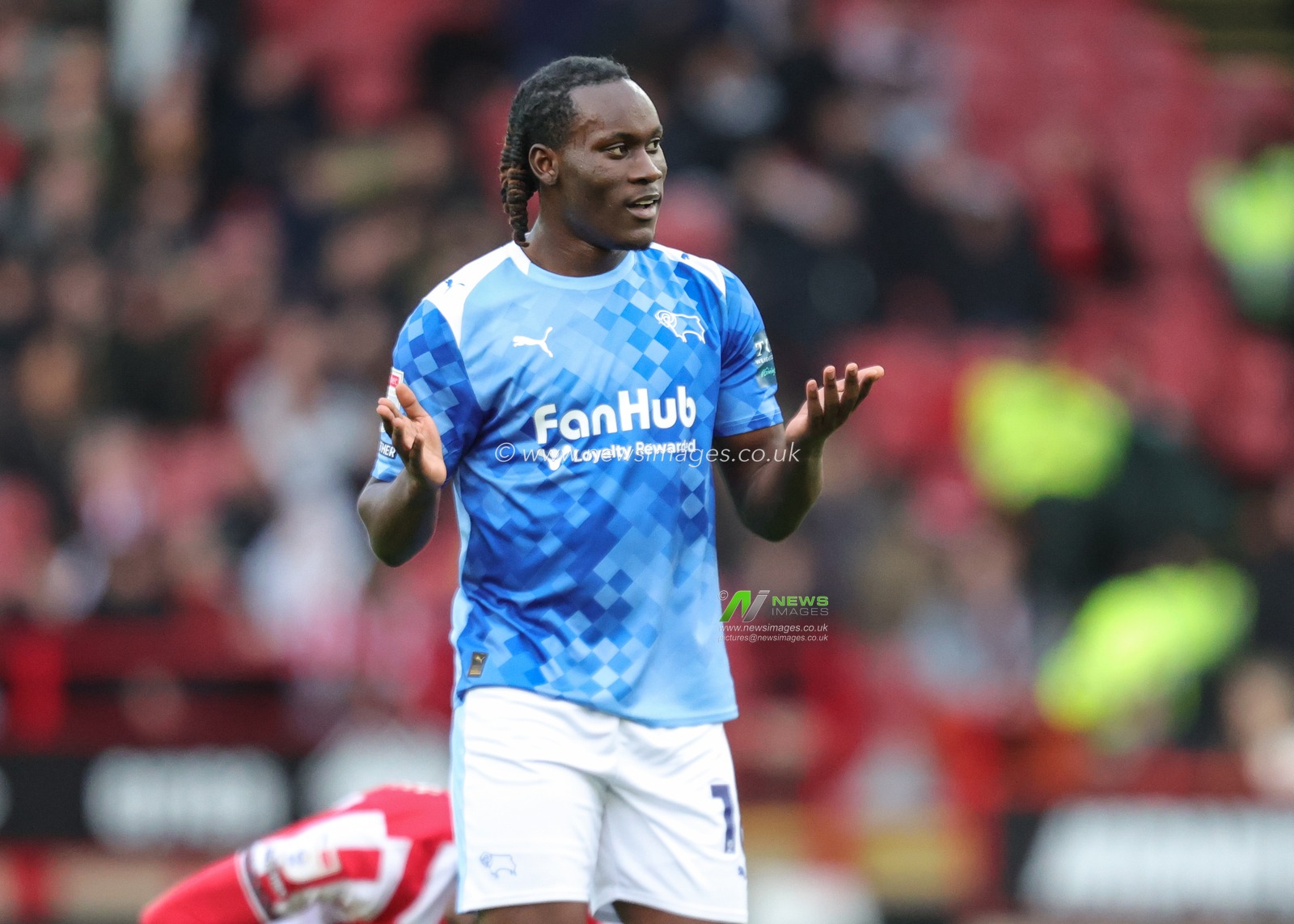David Ozoh of Derby County reacts during the Sky Bet Championship match Sheffield United vs Derby County at Bramall Lane, Sheffield, United Kingdom, 1st November 2025

(Photo by Richard Bierton/News Images)

*** GER AUT SUI OUT ***