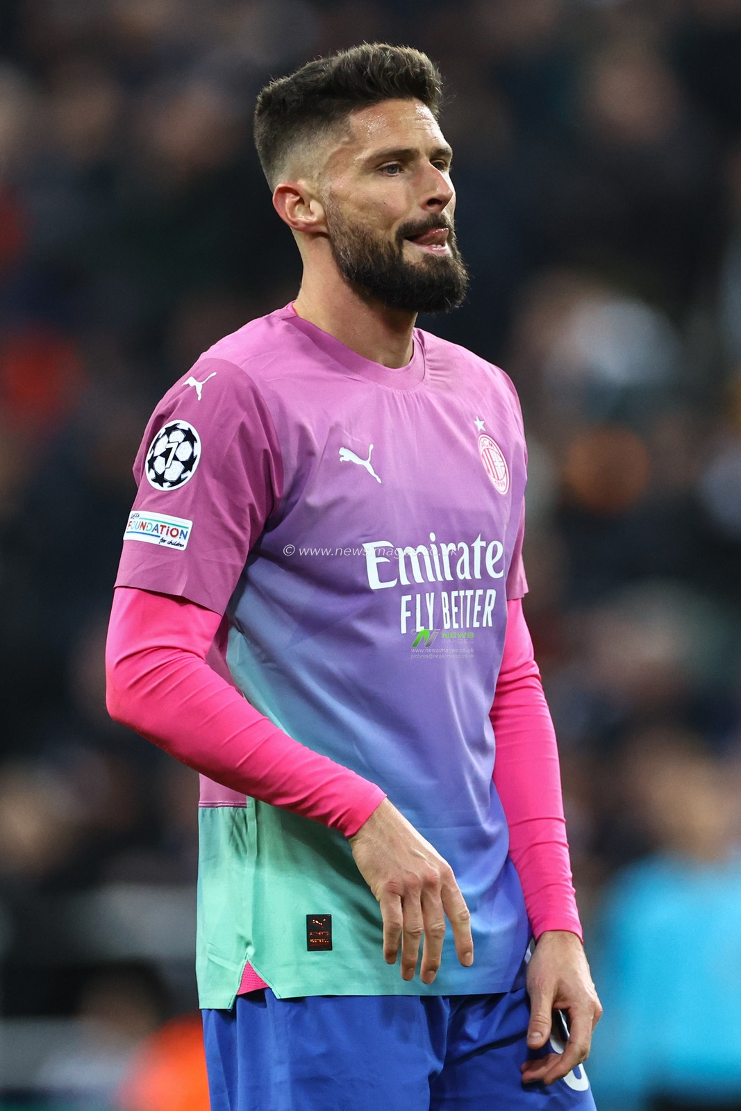 Olivier Giroud #9 of AC Milan during the UEFA Champions League match Newcastle United vs AC Milan at St. James's Park, Newcastle, United Kingdom, 13th December 2023

(Photo by Mark Cosgrove/News Images)