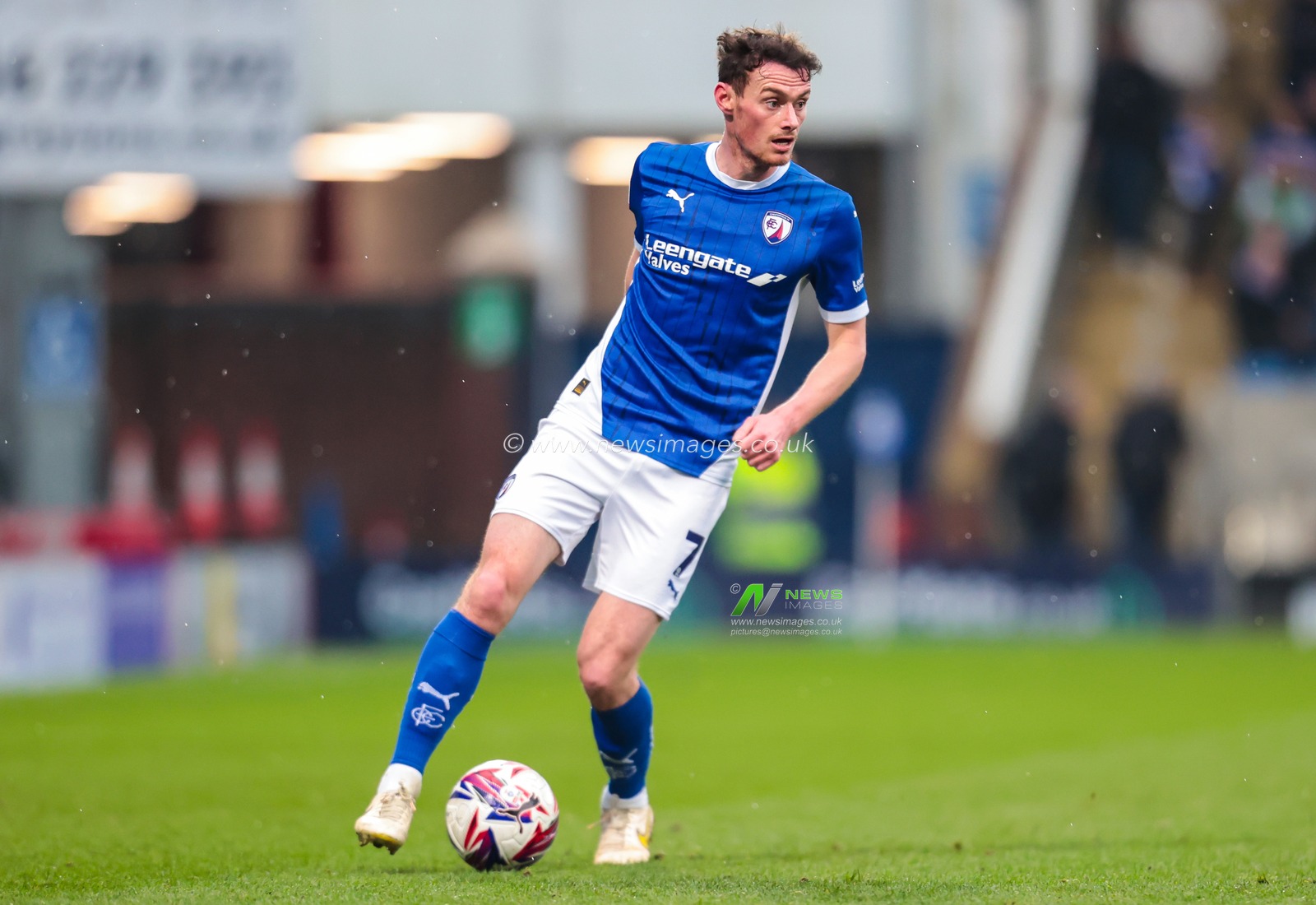 Liam Mandeville of Chesterfield with the ball during the Sky Bet League 2 match Chesterfield vs Harrogate Town at SMH Group Stadiumact Stadium, Chesterfield, United Kingdom, 22nd March 2025

(Photo by Richard Bierton/News Images)