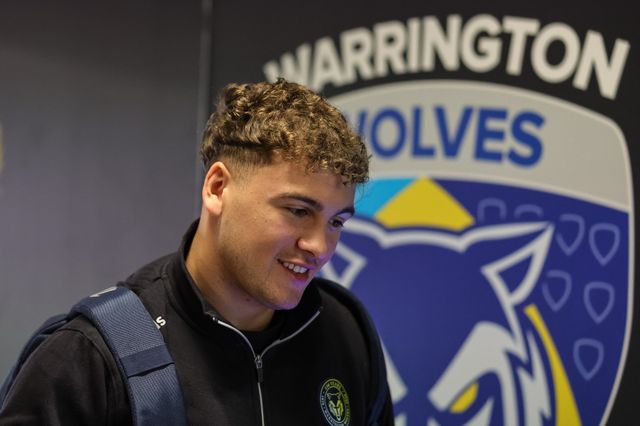 Cai Taylor-Wray of Warrington Wolves arrives during the Betfred Super League round 9 match Warrington Wolves vs Wigan Warriors at The Halliwell Jones Stadium, Warrington, United Kingdom on 24 April 2026

(Photo by Mark Cosgrove/News Images)
