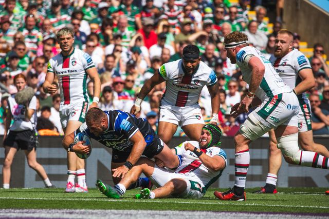 Thomas du Toit of Bath scores the opening try during the Gallagher Premiership Play-off Final 2025 Bath Rugby v Leicester Tigers at Allianz Stadium, Twickenham, United Kingdom, 14th June 2025

(Photo by Craig Evans/News Images)