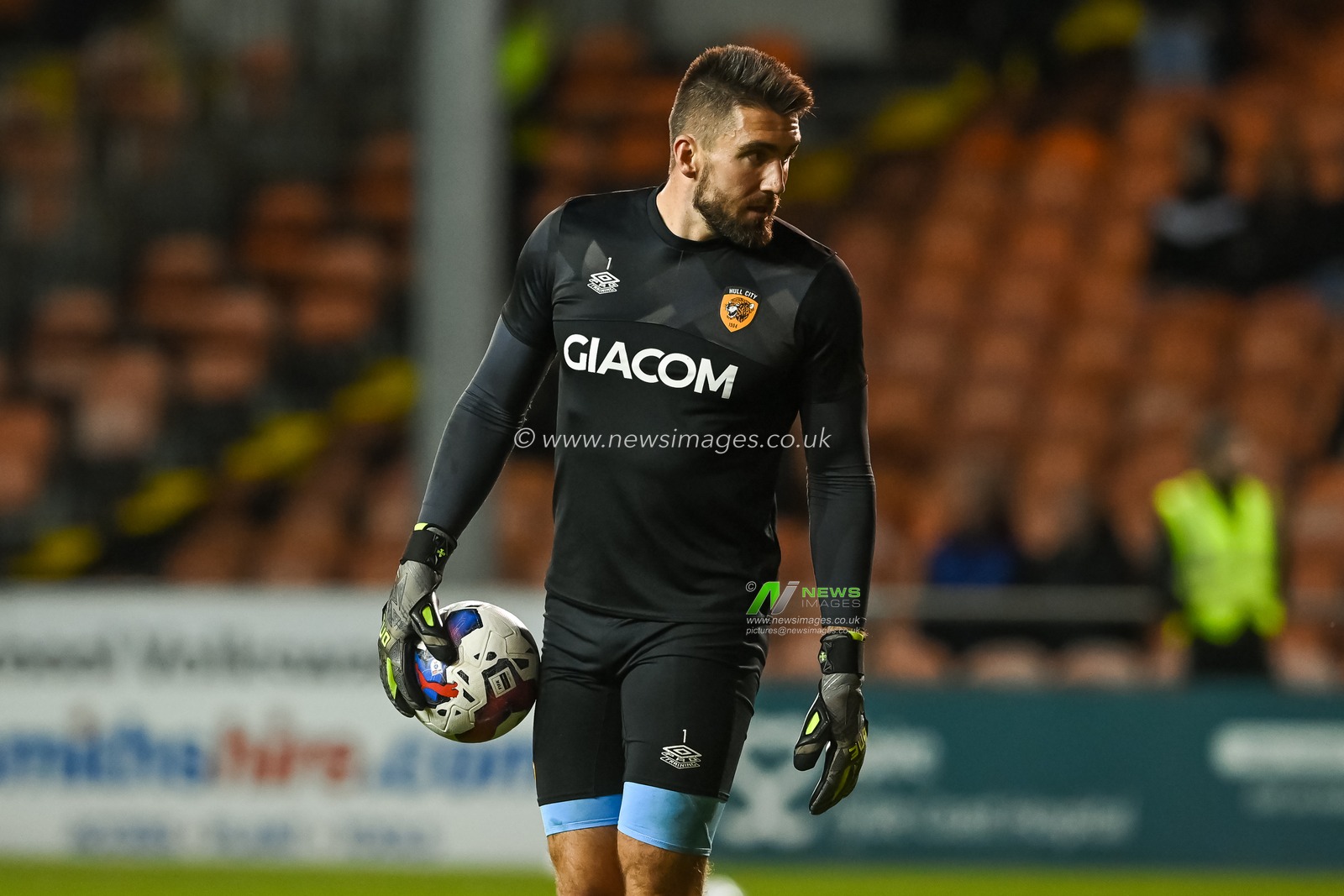 Matt Ingram #1 of Hull City during the pre-game warmup ahead of the Sky Bet Championship match Blackpool vs Hull City at Bloomfield Road, Blackpool, United Kingdom, 19th October 2022

(Photo by Craig Thomas/News Images)