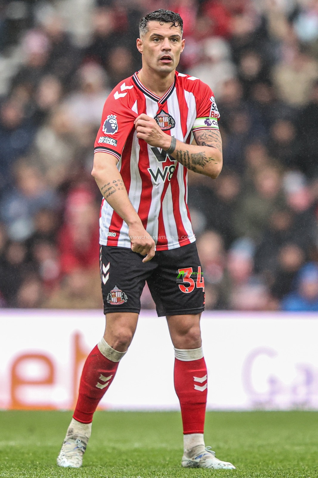 Granit Xhaka of Sunderland during the Premier League match Sunderland vs Manchester United at Stadium Of Light, Sunderland, United Kingdom on 09 May 2026

(Photo by Alfie Cosgrove/News Images)