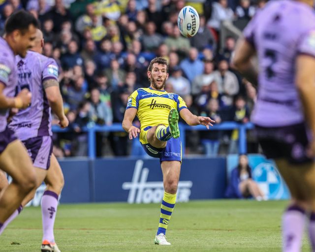 Betfred Super League Round 12 Warrington Wolves v Hull KR