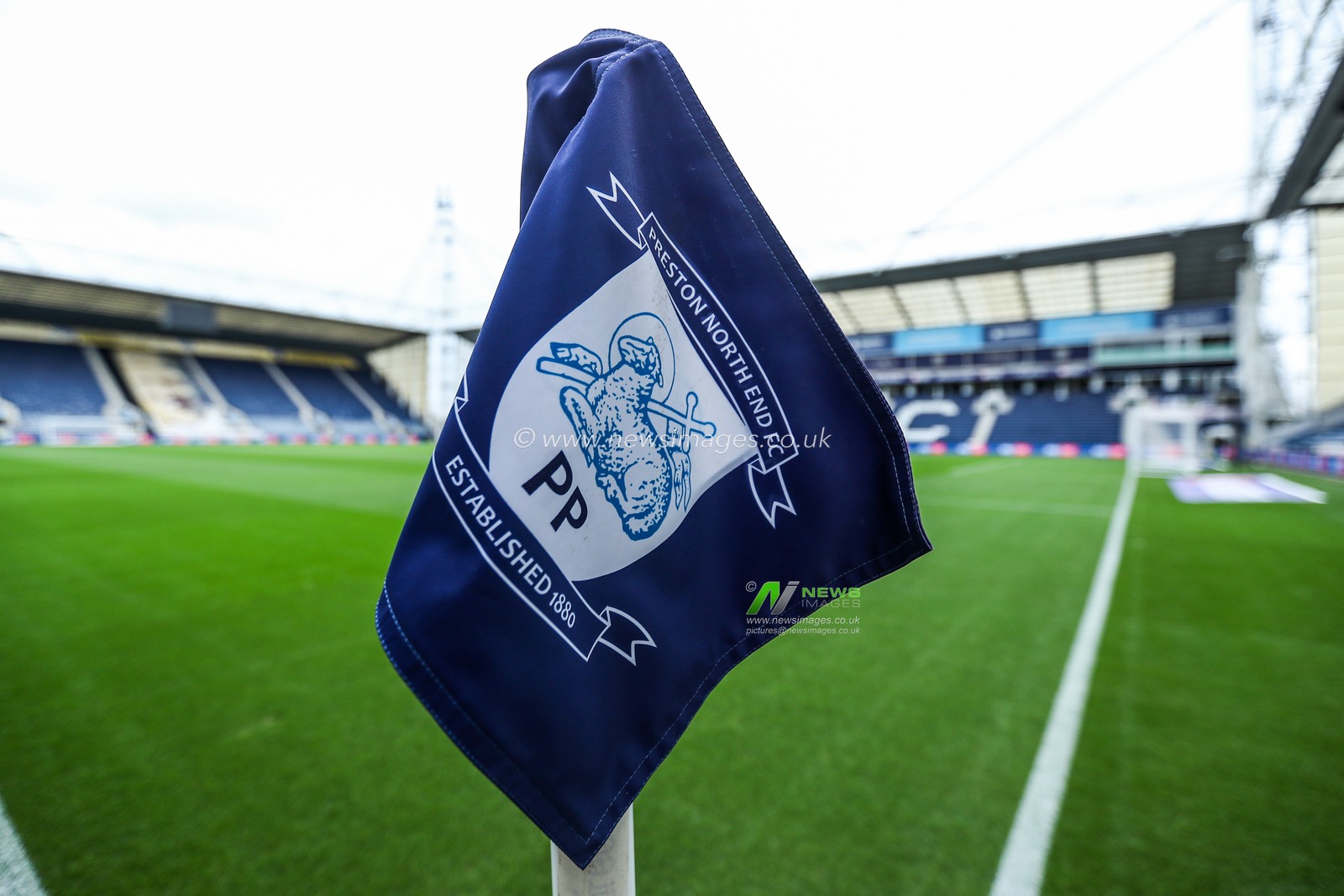 Preston North End corner flag ahead of the Sky Bet Championship match Preston North End vs Bristol City at Deepdale, Preston, United Kingdom, 27th September 2025

(Photo by Jorge Horsted/News Images)
