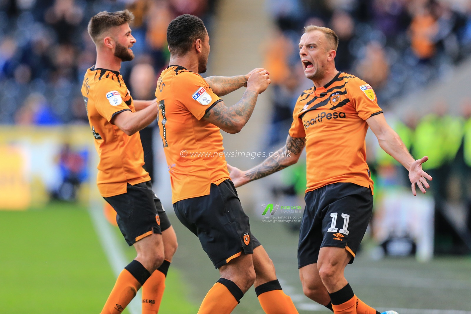28th September 2019, KCOM Stadium, Hull , England; Sky Bet Championship Football, Hull City vs Cardiff City; Kamil Grosicki (11) of Hull City celebrates his goal

Credit:   David Greaves/News Images

English Football League images are subject to DataCo Licence