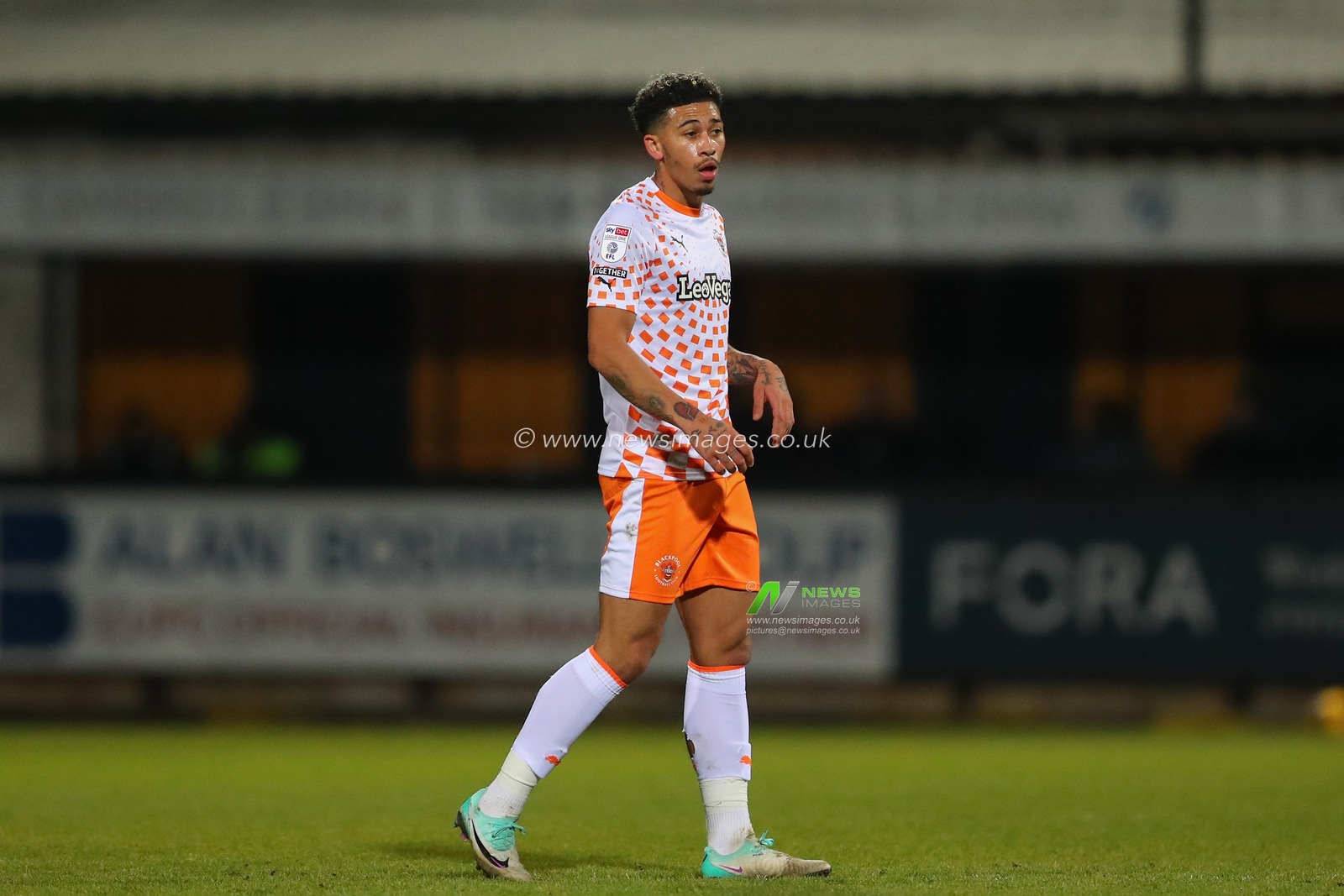 Jordan Lawrence-Gabriel #4 of Blackpool during the Sky Bet League 1 match Cambridge United vs Blackpool at Abbey Stadium, Cambridge, United Kingdom, 16th December 2023

(Photo by Gareth Evans/News Images)