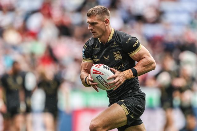 Jed Cartwright of Hull FC during pre-game warm up during the Betfred Super League Round 19 match Wigan Warriors vs Hull FC at The Brick Community Stadium, Wigan, United Kingdom, 19th July 2025

(Photo by Alfie Cosgrove/News Images)
