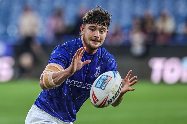 Jordy Crowther of Warrington Wolves in the pre-game warm up during the Betfred Super League round 10 match Huddersfield Giants vs Warrington Wolves at Accu Stadium, Huddersfield, United Kingdom on 02 May 2026

(Photo by Alfie Cosgrove/News Images)