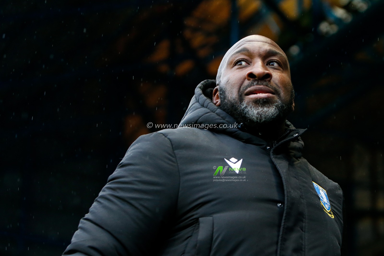 Darren Moore manager of Sheffield Wednesday during the Sky Bet League 1 match Sheffield Wednesday vs Oxford United at Hillsborough, Sheffield, United Kingdom, 17th December 2022

(Photo by Ben Early/News Images)