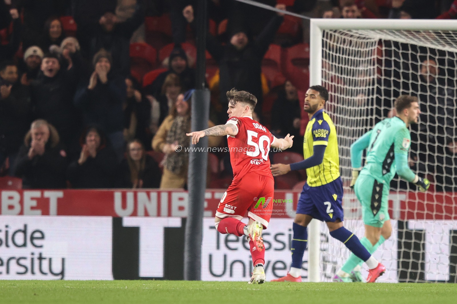 Ben Doak of Middlesbrough celebrates his goal to make it 2-0 during the Sky Bet Championship match Middlesbrough vs West Bromwich Albion at Riverside Stadium, Middlesbrough, United Kingdom, 21st January 2025

(Photo by Alfie Cosgrove/News Images)