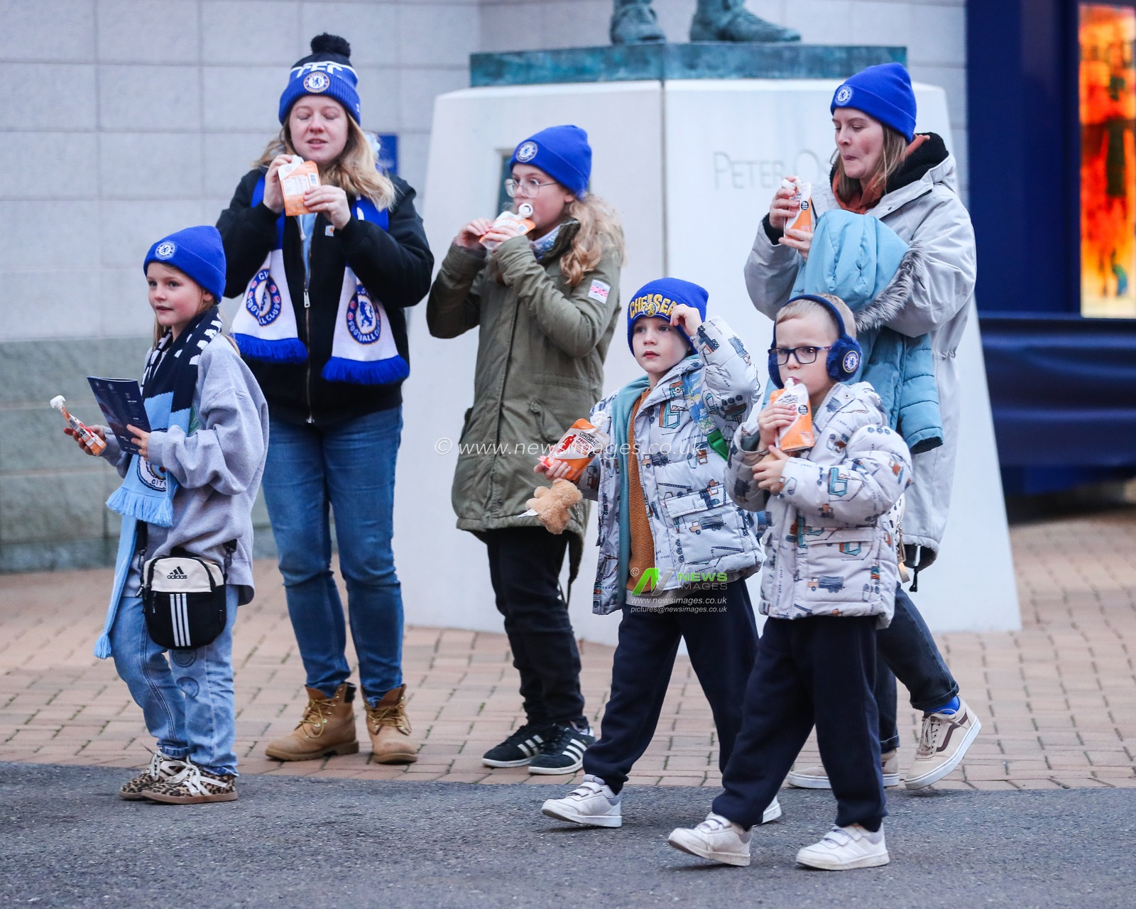 Fans arrive at Stamford Bridge prior to the Barclays Women's Super League match Chelsea FC Women vs Manchester City Women at Stamford Bridge, London, United Kingdom, 16th November 2024

(Photo by Izzy Poles/News Images)