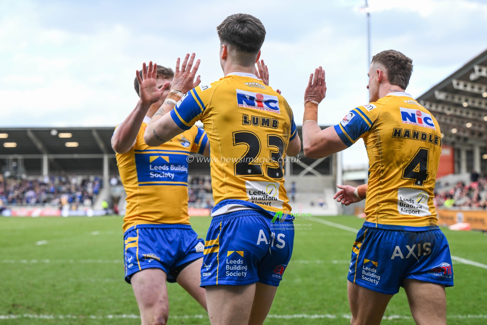 Riley Lumb of Leeds Rhinos celebrates his try during the Betfred Super League match Round 2 Salford Red Devils vs Leeds Rhinos at Salford Community Stadium, Eccles, United Kingdom, 22nd February 2025

(Photo by Craig Thomas/News Images)