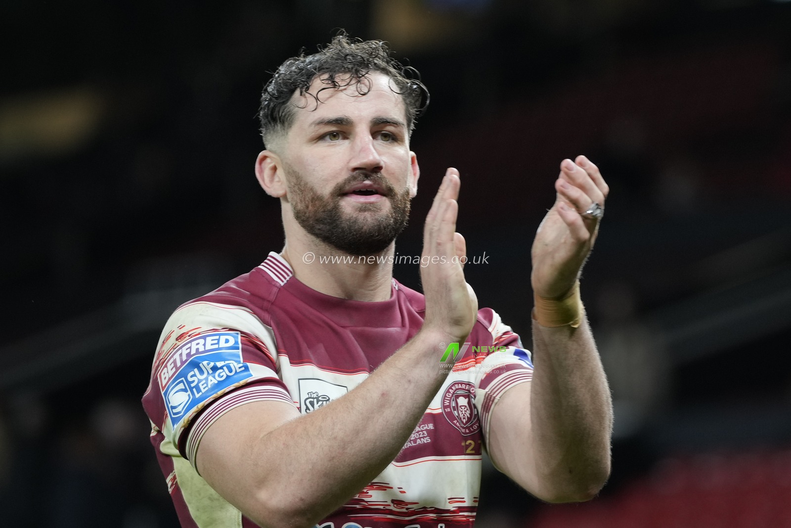 Toby King #3 of Wigan Warriors salutes the fans after the Betfred Super League Grand Final match Wigan Warriors vs Catalans Dragons at Old Trafford, Manchester, United Kingdom, 14th October 2023

(Photo by Steve Flynn/News Images)