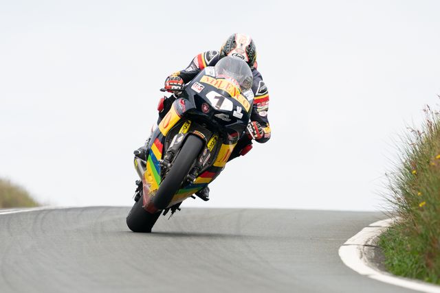 7th June 2019 , Isle of Man, TT Races, Race Day 4. Dunlop Senior Superbikes Race