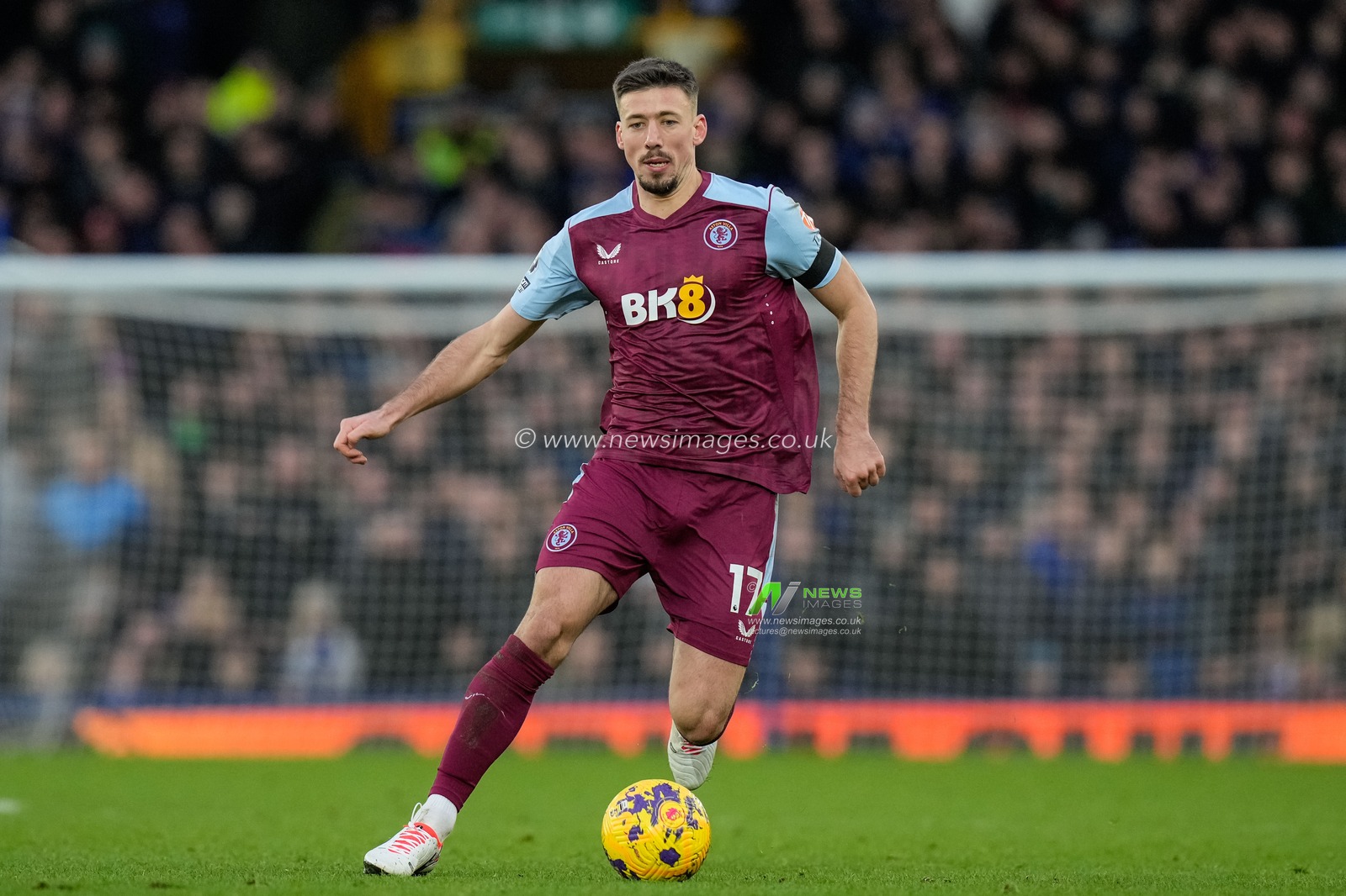 ClÃ©ment Lenglet of Aston Villa with the ball during the Premier League match Everton vs Aston Villa at Goodison Park, Liverpool, United Kingdom, 14th January 2024

(Photo by Steve Flynn/News Images)