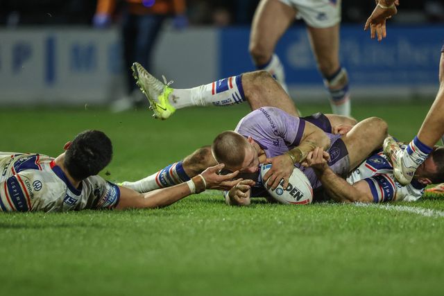 Betfred Super League Round 2 Wakefield Trinity v Hull KR