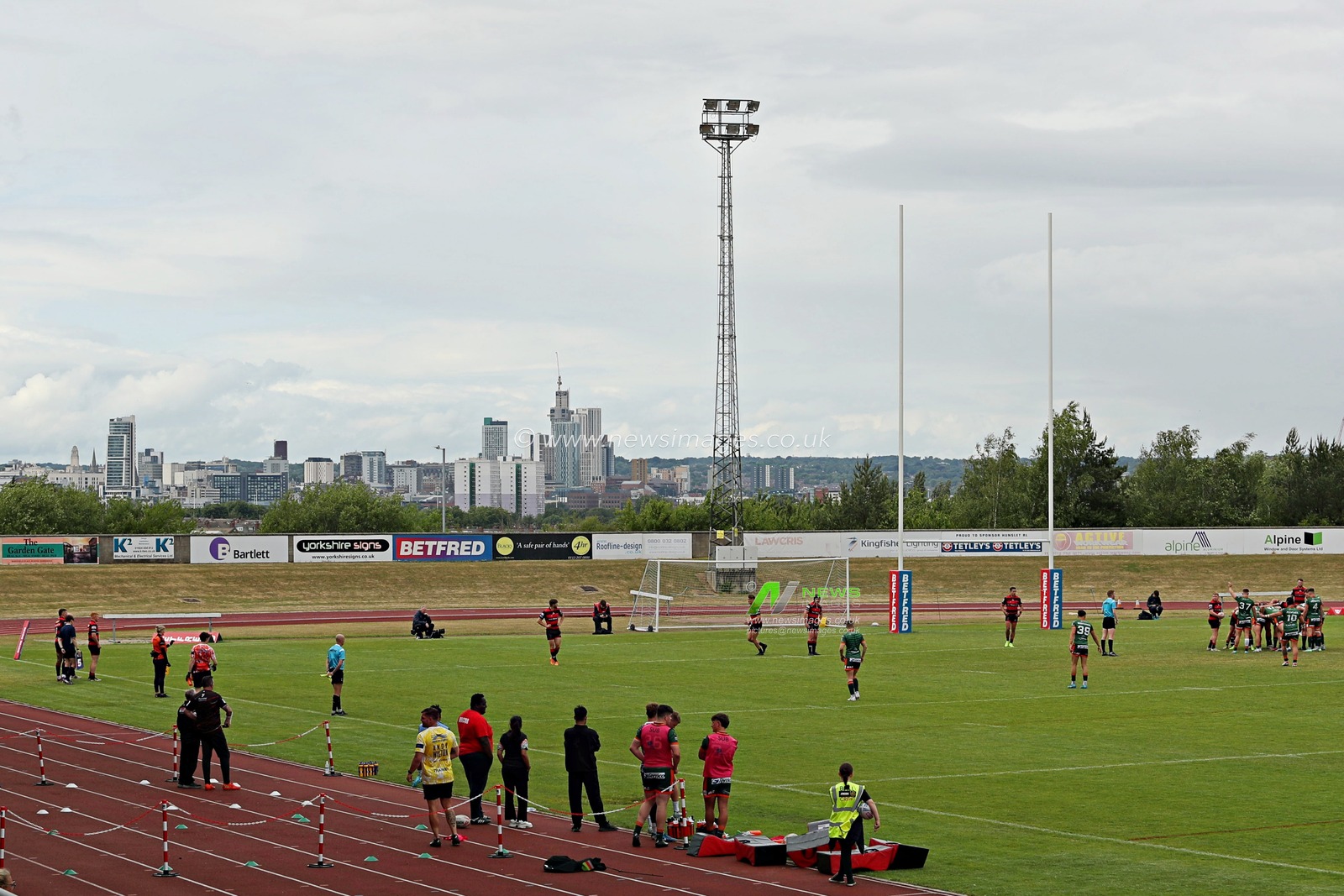 The view towards Leeds from the South Leeds Stadium during the Betfred Championship match Hunslet RLFC vs Barrow Raiders at South Leeds Stadium, Leeds, United Kingdom, 22nd June 2025

(Photo by Sam Eaden/News Images)