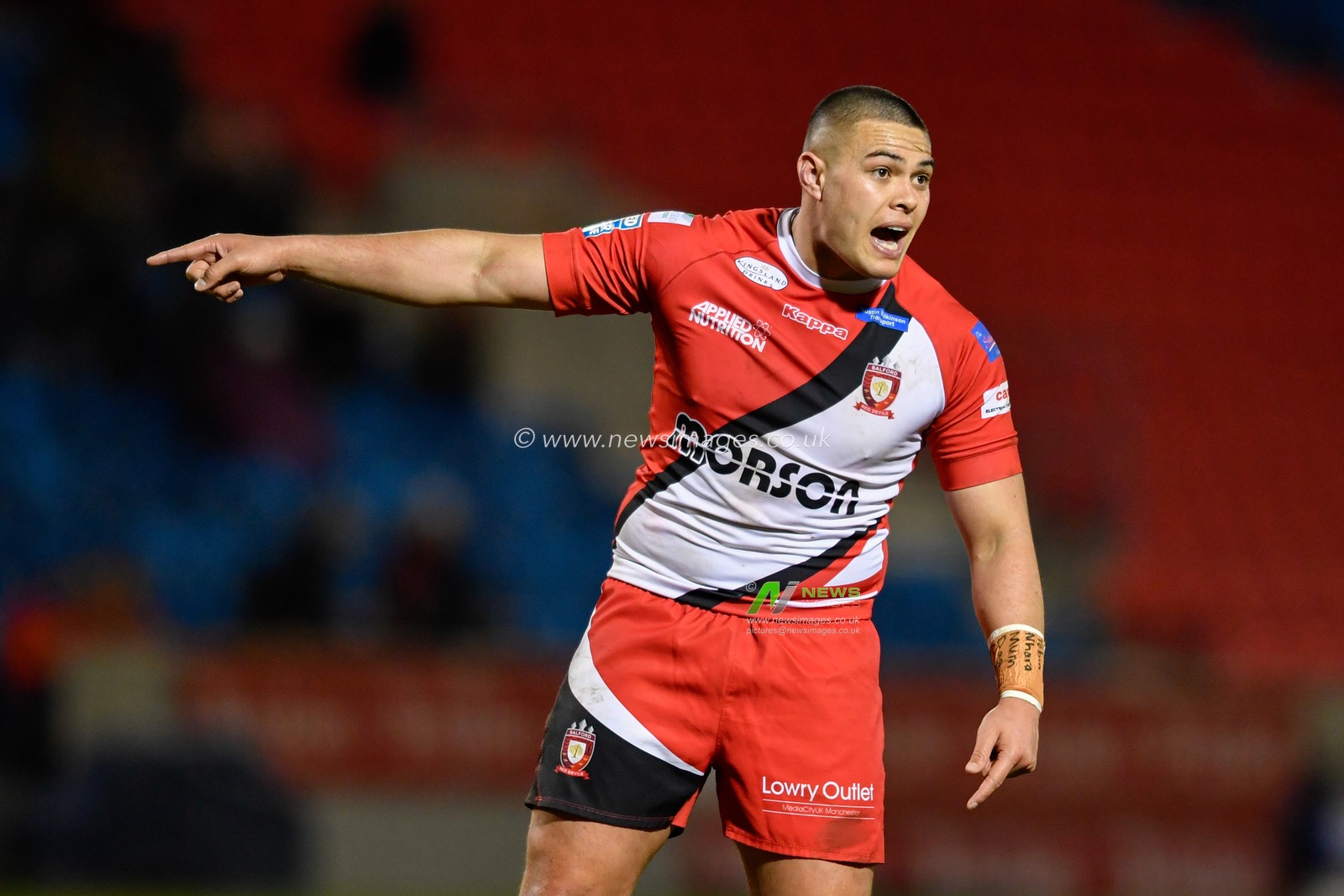 13th March 2020, AJ Bell Stadium, Eccles, England; Betfred Super League, Salford Red Devils v Wigan Warriors : Tui Lolohea (6) of Salford Red Devils points during the game