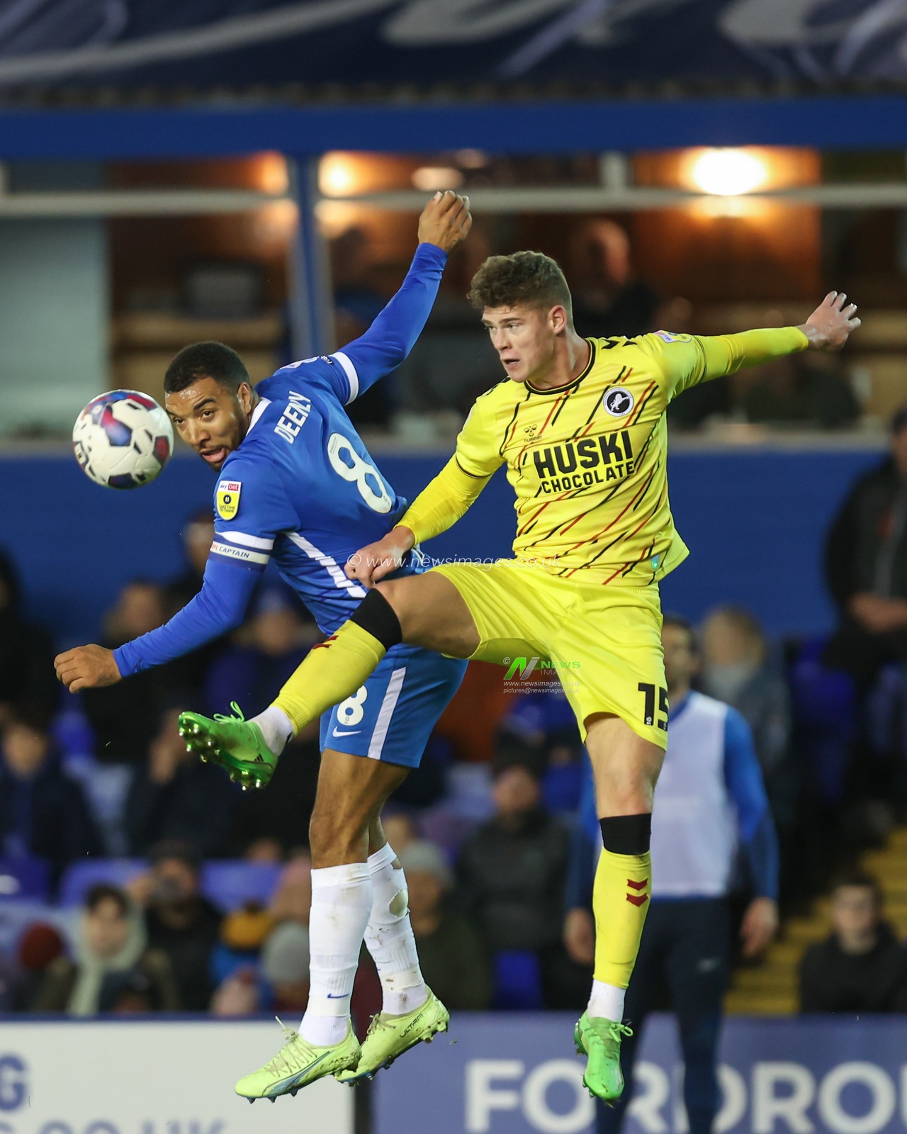 Troy Deeney #8 of Birmingham City and Charlie Cresswell #15 of Millwall compete for the ball during the Sky Bet Championship match Birmingham City vs Millwall at St Andrews, Birmingham, United Kingdom, 2nd November 2022

(Photo by Simon Bissett/News Images)