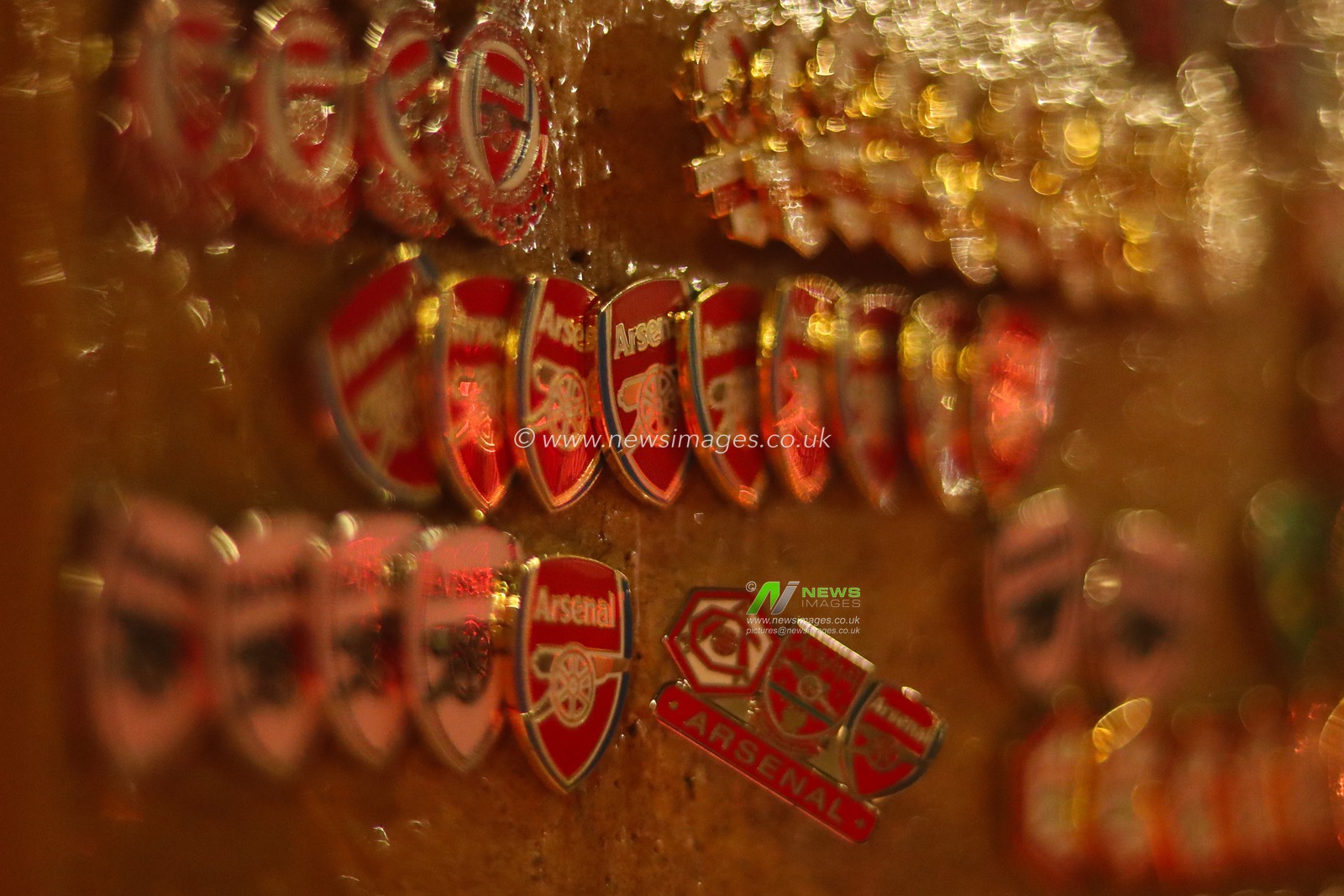 Arsenal pin badges for sale ahead of the Premier League match Arsenal vs Ipswich Town at Emirates Stadium, London, United Kingdom, 27th December 2024

(Photo by Izzy Poles/News Images)