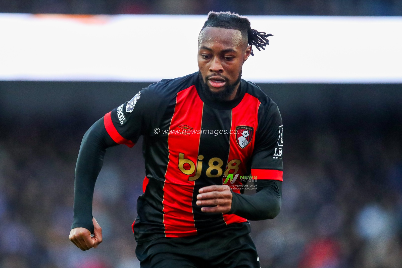 Antoine Semenyo of AFC Bournemouth in action during the Premier League match Ipswich Town vs Bournemouth at Portman Road, Ipswich, United Kingdom, 8th December 2024

(Photo by Izzy Poles/News Images)