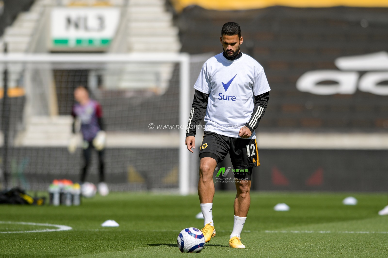 Willian Jose #12 of Wolverhampton Wanderers warming up before the game