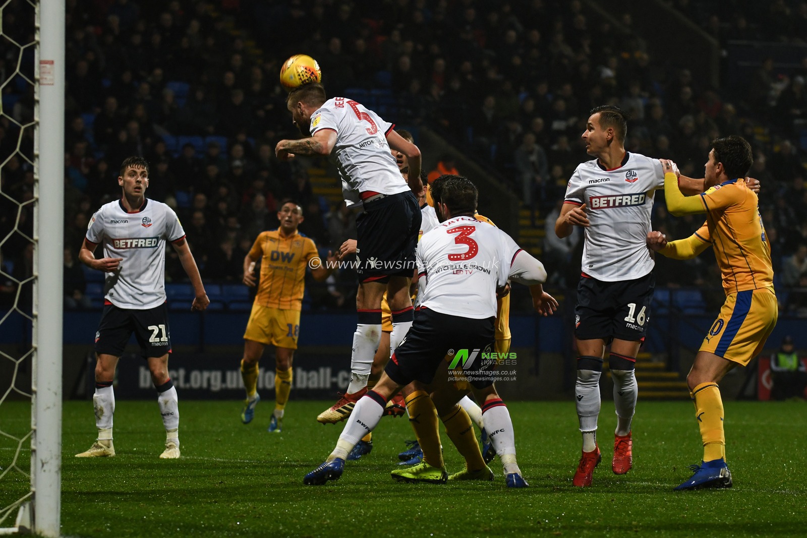 1st December 2018, University of Bolton Stadium, Bolton, England; Sky Bet Championship, Bolton v Wigan ; Mark Beevers of Bolton Wanderers clears the shot on goal from Mark Little of Bolton Wanderers 


Credit: Richard Long/News Images

English Football League images are subject to DataCo Licence