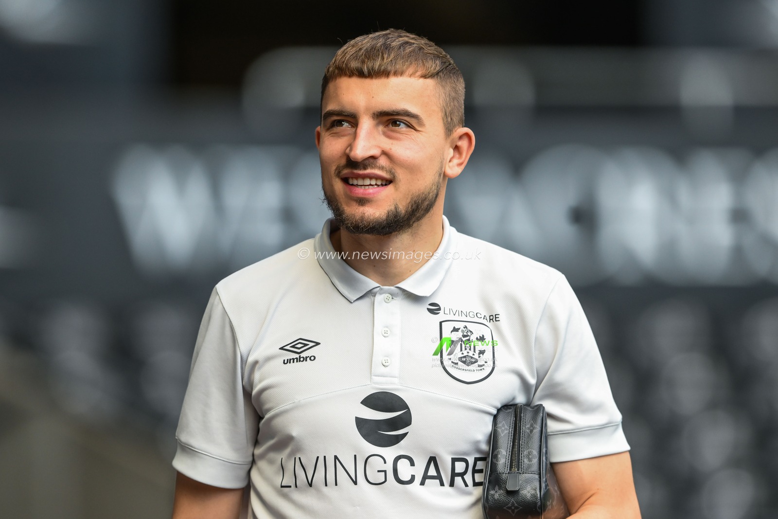 MichaÅ‚ Helik #39 of Huddersfield Town arrives ahead of the Sky Bet Championship match Swansea City vs Huddersfield Town at Swansea.com Stadium, Swansea, United Kingdom, 15th April 2023

(Photo by Craig Thomas/News Images)