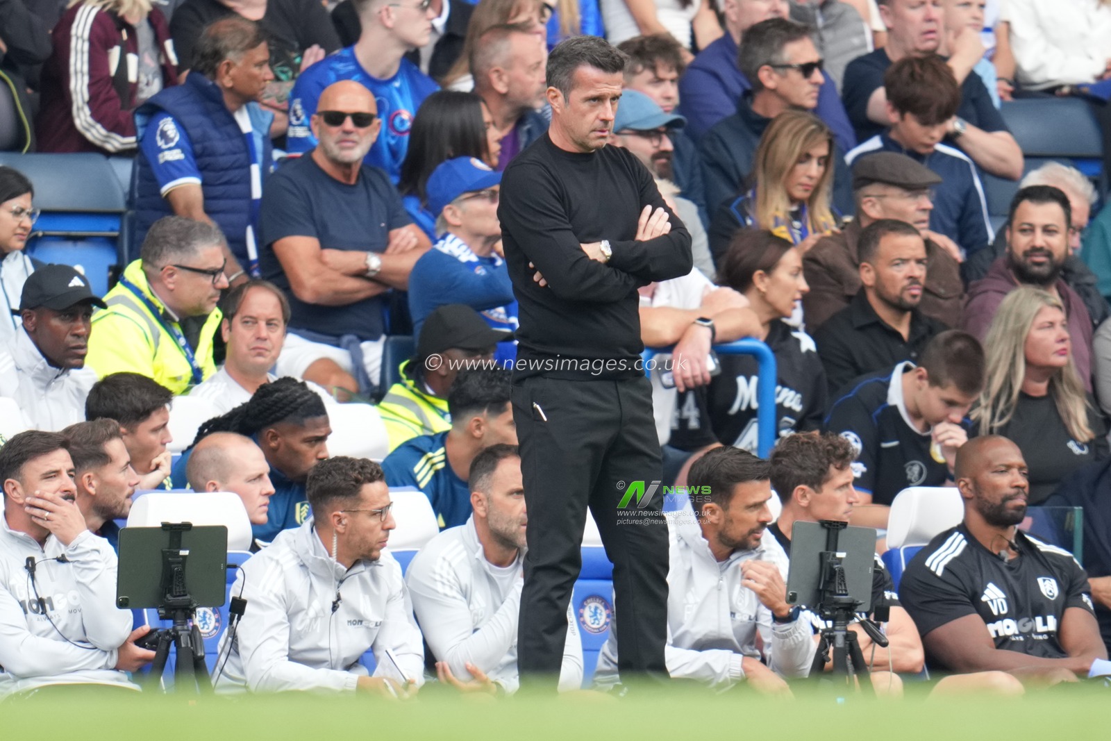 Marco Silva manager of Fulham watching on during the Premier League match Chelsea vs Fulham at Stamford Bridge, London, United Kingdom, 30th August 2025

(Photo by Harvey Murphy/News Images)