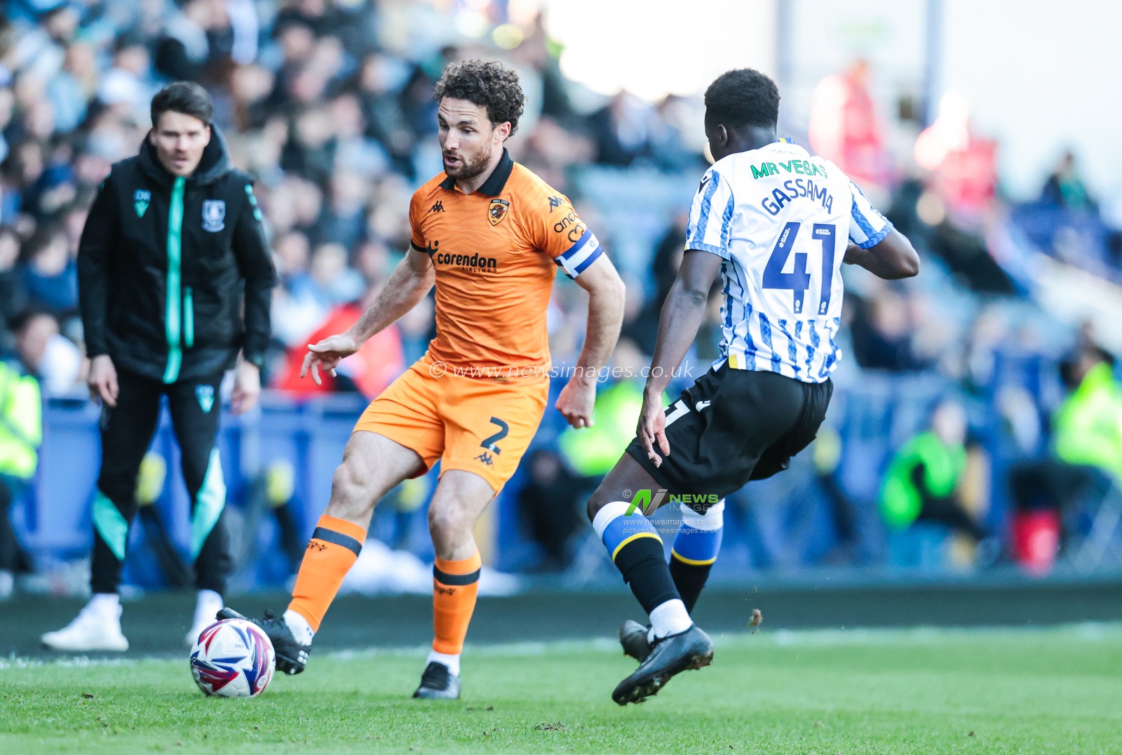 Lewis Coyle of Hull City passes the ball during the Sky Bet Championship match Sheffield Wednesday vs Hull City at Hillsborough, Sheffield, United Kingdom, 5th April 2025

(Photo by Richard Bierton/News Images)