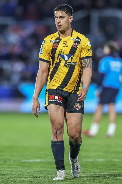 Betfred Super League Round 8 Wakefield Trinity v Castleford Tigers