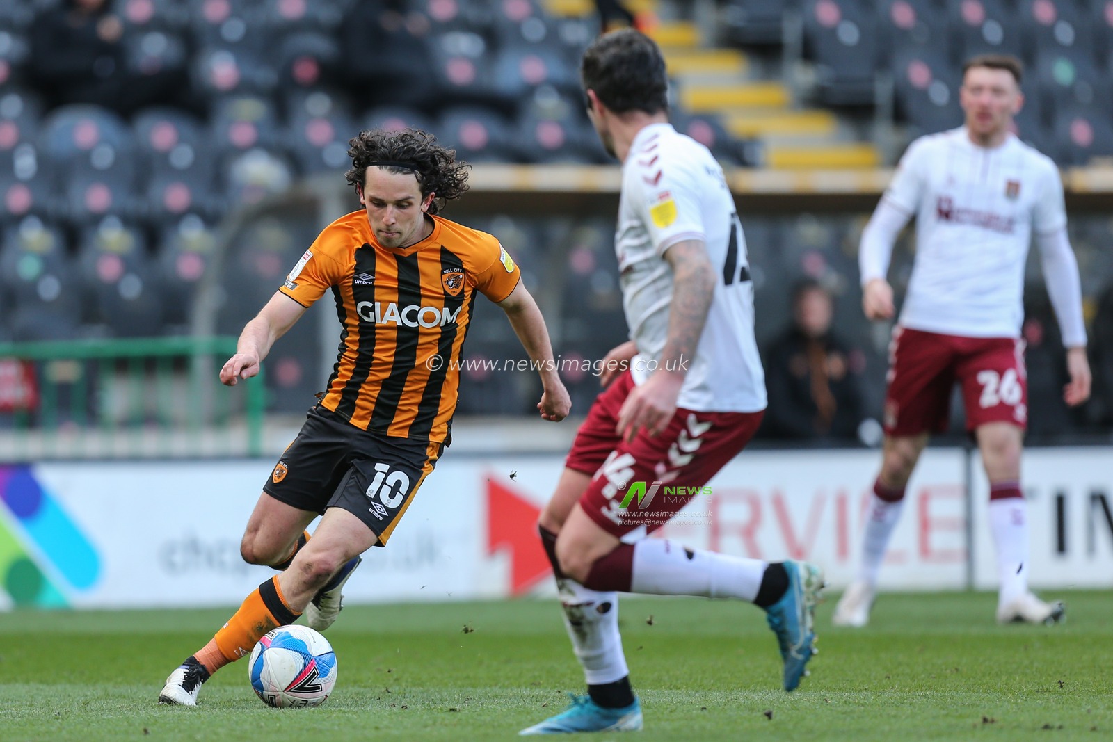 George Honeyman #10 of Hull City runs at the Northampton defence