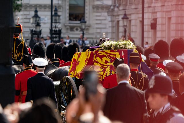 Queen's coffin procession