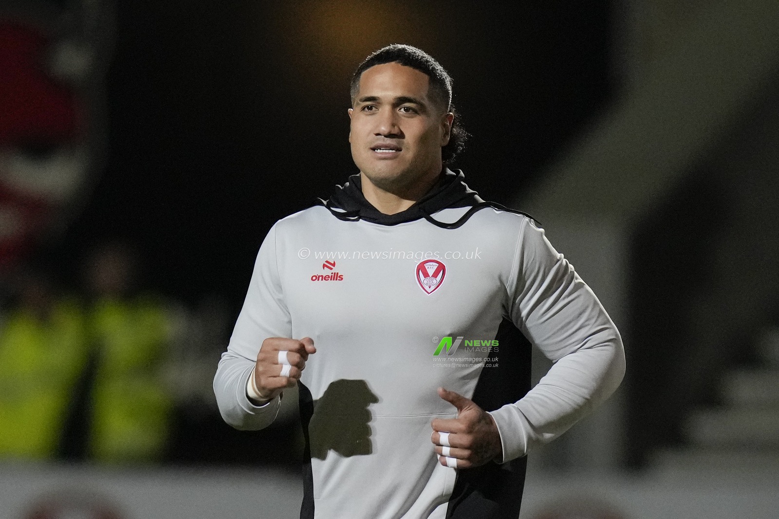 Sione Mataâ€™utia of St. Helens warms up before the Betfred Super League Round 1 match St Helens vs London Broncos at Totally Wicked Stadium, St Helens, United Kingdom, 16th February 2024

(Photo by Steve Flynn/News Images)