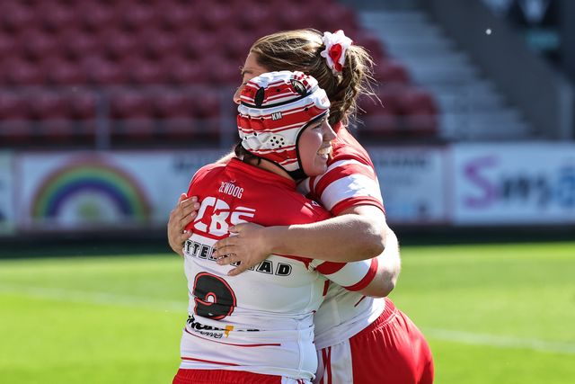 Katie Mottershead of St Helen’s goes over for a try during the Betfred Women's Challenge Cup Quarter Final match St Helens vs Barrow Raiders at The BrewDog Stadium, St Helens, United Kingdom on 25 April 2026

(Photo by Mark Cosgrove/News Images)