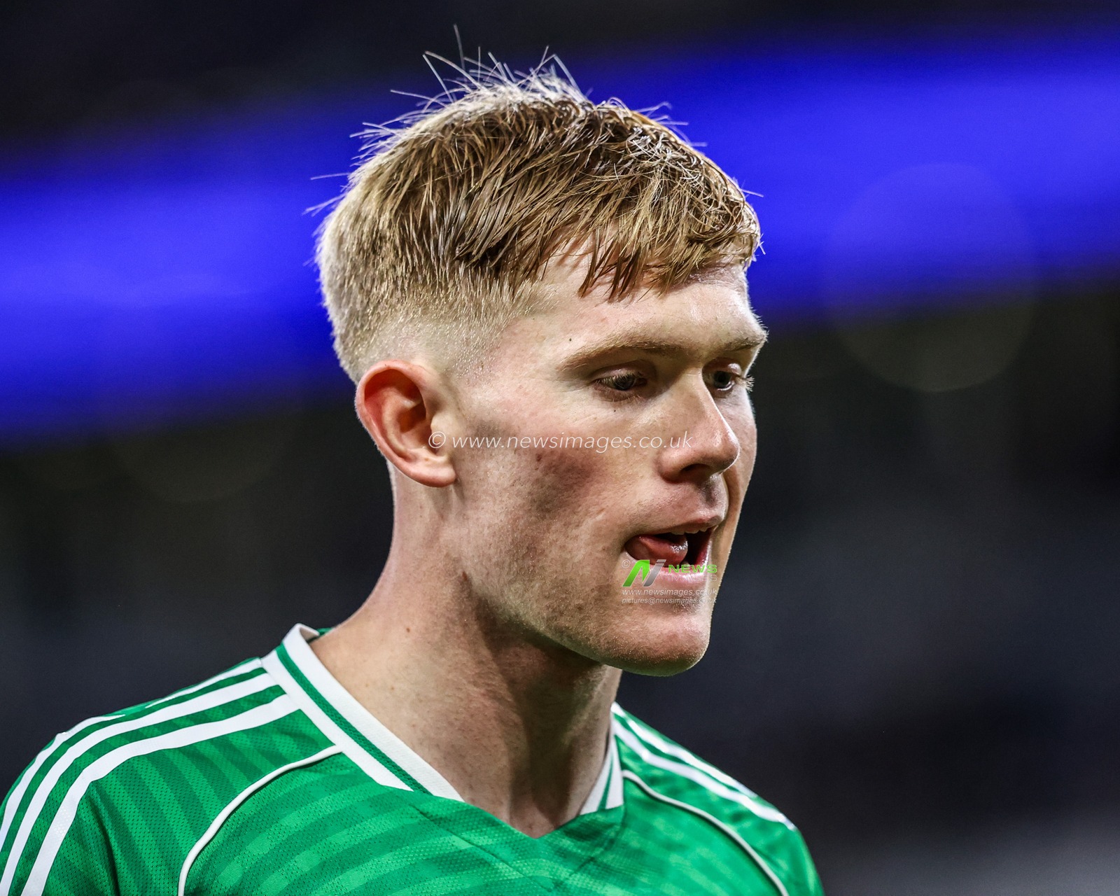 Lewis Hall of Newcastle Untied during the Premier League match Everton vs Newcastle United at Hill Dickinson Stadium, Liverpool, United Kingdom, 29th November 2025

(Photo by Alfie Cosgrove/News Images)

*** GER AUT SUI OUT ***