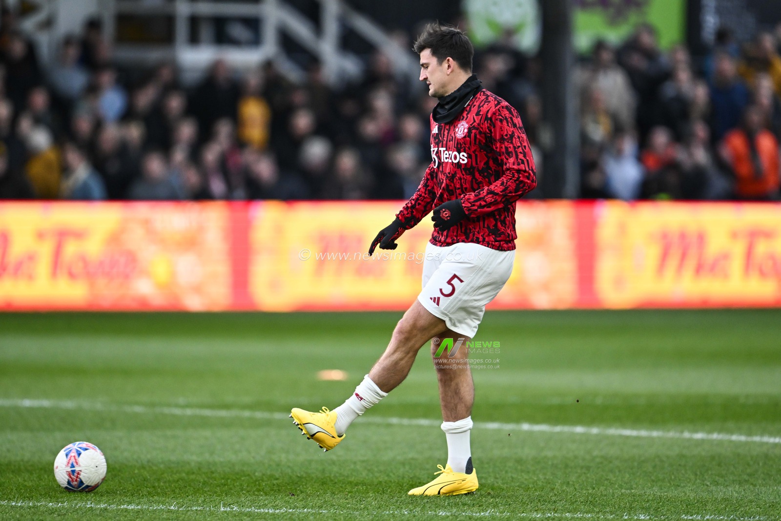 Harry Maguire of Manchester United during the pre-game warmup ahead of the Emirates FA Cup Fourth Round match Newport County vs Manchester United at Rodney Parade, Newport, United Kingdom, 28th January 2024

(Photo by Craig Thomas/News Images)