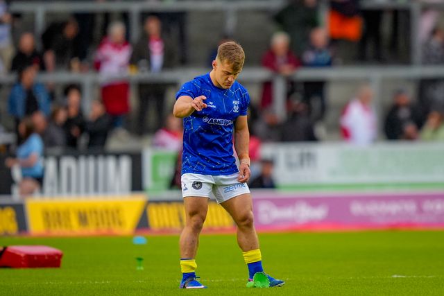 Warrington warriors players in the pre-game warm up session during the Betfred Super League round 14 match St Helens vs Warrington Wolves at The BrewDog Stadium, St Helens, United Kingdom on 11 June 2026

(Photo by Maynard Manyowa/News Images)