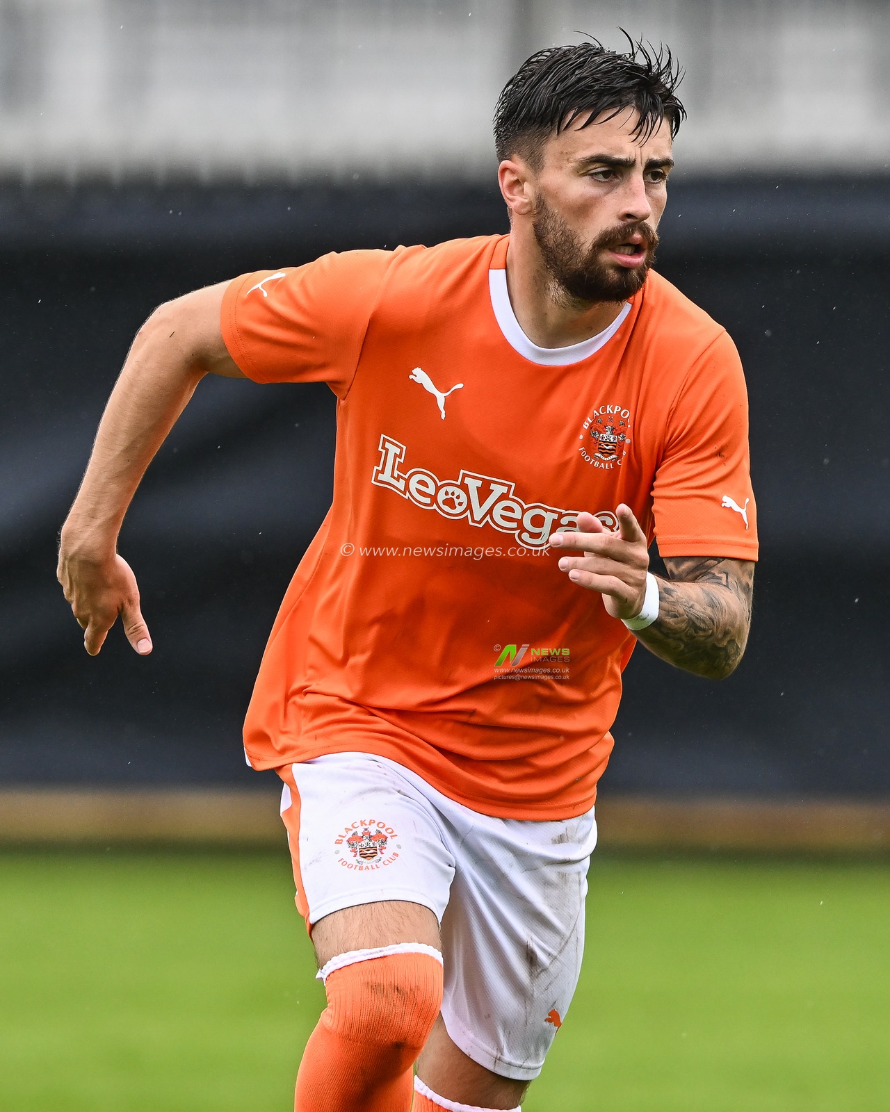 Owen Dale #7 of Blackpool during the Pre-season friendly match Barrow vs Blackpool at SO Legal Stadium, Barrow-in-Furness, United Kingdom, 22nd July 2023

(Photo by Craig Thomas/News Images)