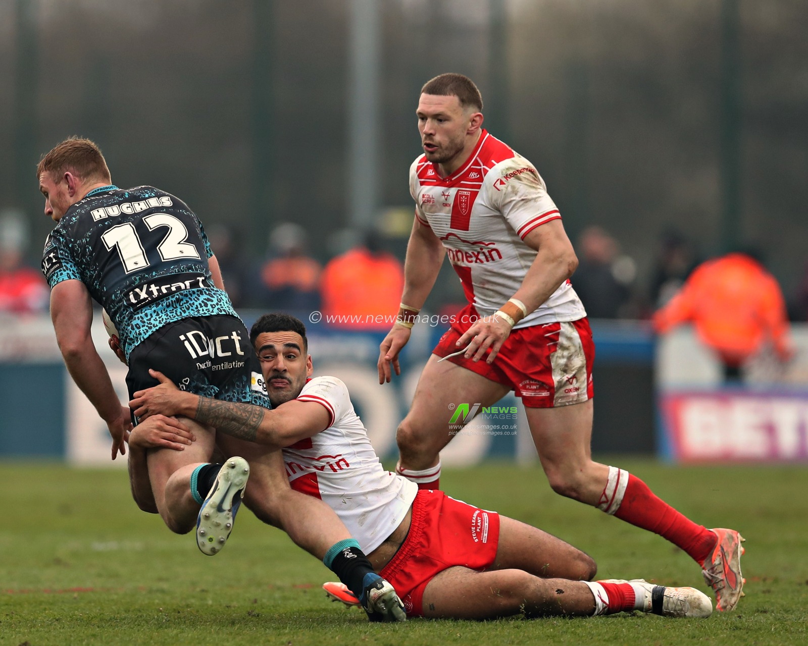Tyrone May of Hull KR tackles Jack Hughes of Leigh Leopards during the Betfred Super League Round 5 match Hull KR vs Leigh Leopards at Sewell Group Craven Park, Kingston upon Hull, United Kingdom, 22nd March 2025

(Photo by Sam Eaden/News Images)