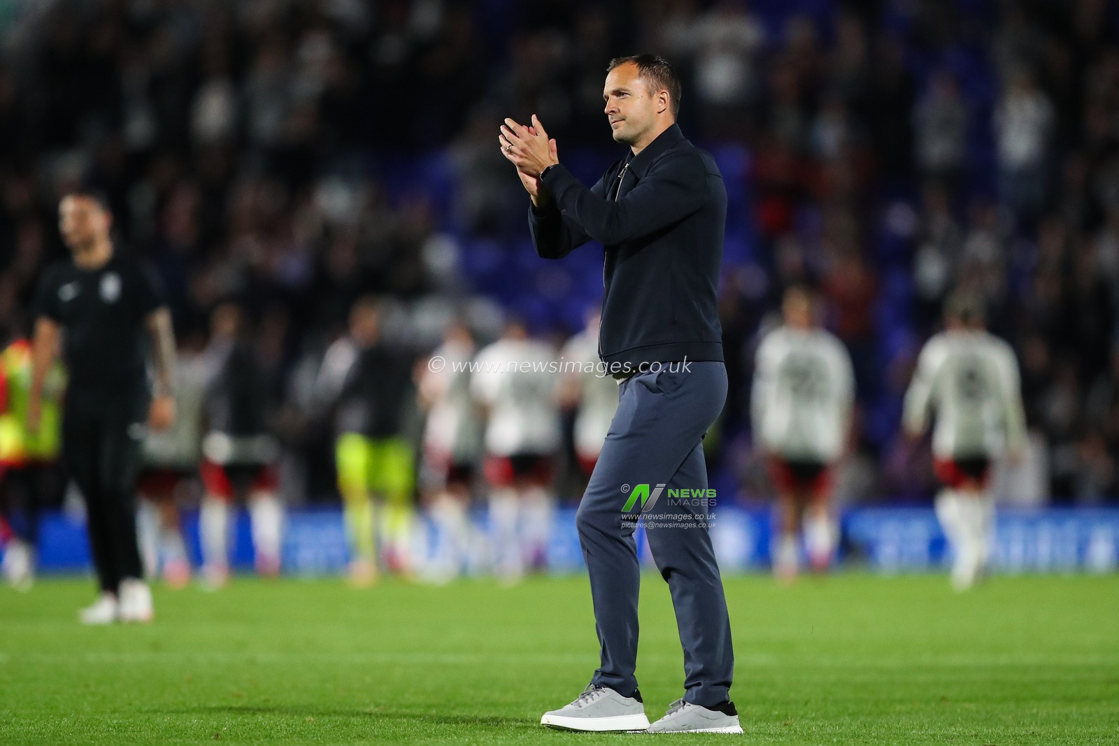 Chris Davies manager of Birmingham City applauds the home fans after the Carabao Cup match Birmingham City vs Fulham at St Andrews, Birmingham, United Kingdom, 27th August 2024

(Photo by Gareth Evans/News Images)