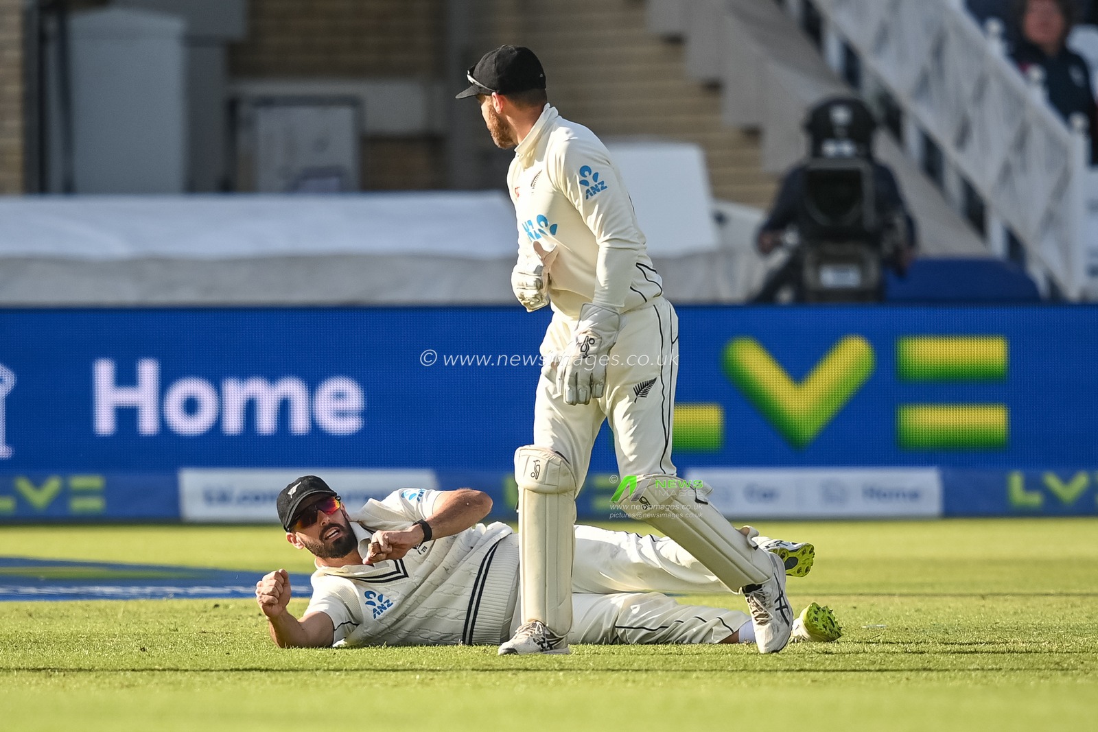Daryl Mitchell of New Zealand fails to catch Ollie Pope of England during day 2 of the 2nd Test between the New Zealand Blackcaps and England at Trent Bridge Cricket Ground, Nottingham, England on Saturday 11 June 2022.