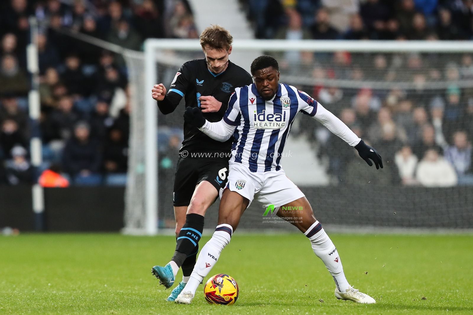 Liam Lindsay of Preston North End fouls Josh Maja of West Bromwich Albion during the Sky Bet Championship match West Bromwich Albion vs Preston North End at The Hawthorns, West Bromwich, United Kingdom, 1st January 2025

(Photo by Gareth Evans/News Images)
