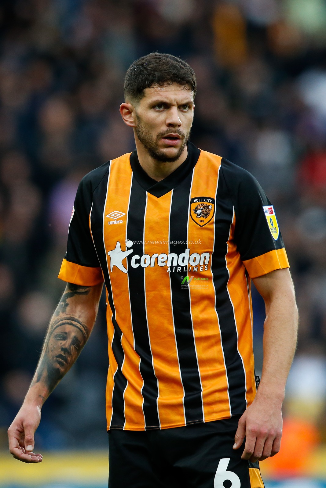 Tobias Figueiredo #6 of Hull City during the Sky Bet Championship match Hull City vs Birmingham City at MKM Stadium, Hull, United Kingdom, 16th October 2022

(Photo by Ben Early/News Images)
