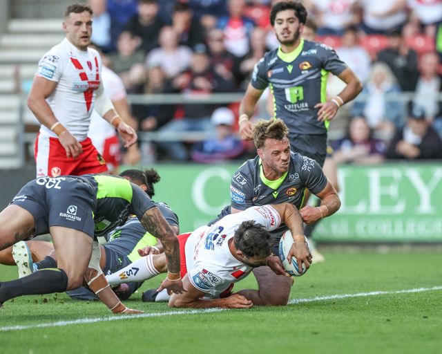 Betfred Super League Round 11 St Helens v Catalans Dragons
