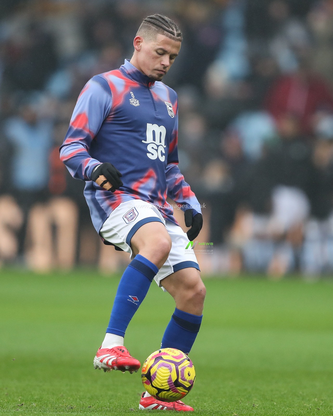 Kalvin Phillips of Ipswich Town during the pre-game warm up ahead of the Premier League match Aston Villa vs Ipswich Town at Villa Park, Birmingham, United Kingdom, 15th February 2025

(Photo by Gareth Evans/News Images)