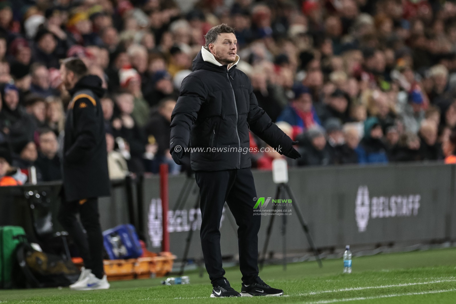 Kim Hellberg manager of Middlesbrough reacts in the technical area during the Sky Bet Championship match Middlesbrough vs Hull City at Riverside Stadium, Middlesbrough, United Kingdom, 29th December 2025

(Photo by Mark Cosgrove/News Images)

*** GER AUT SUI OUT ***