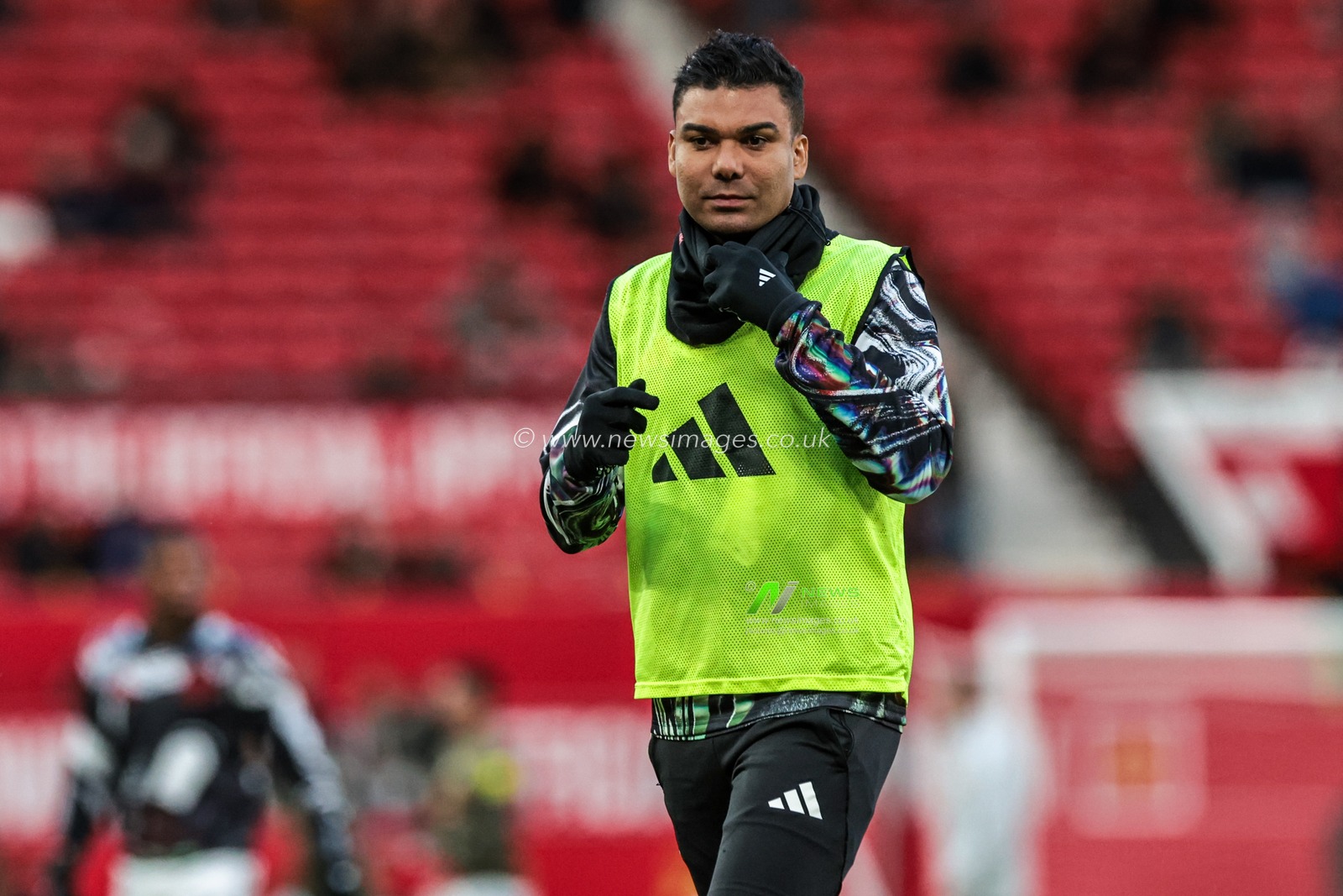 Casemiro of Manchester United in the pregame warmup session during the Premier League match Manchester United vs Leeds United at Old Trafford, Manchester, United Kingdom on 13 April 2026

(Photo by Mark Cosgrove/News Images)